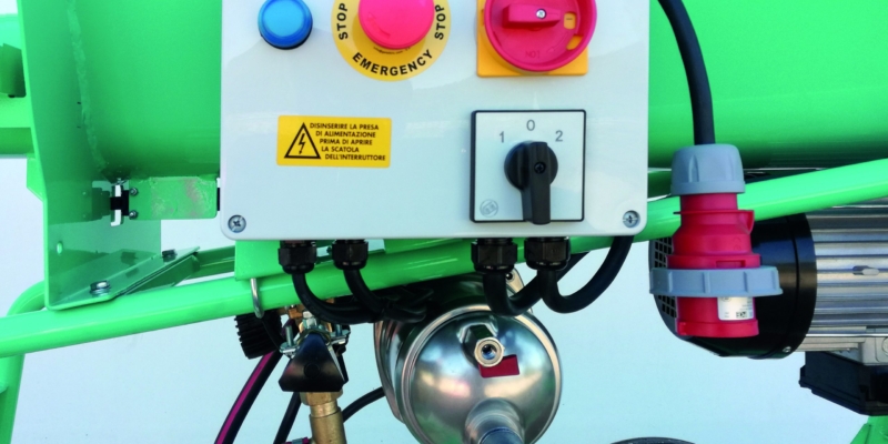 Miszarka przeplywowa Imer Spin 30 sterowanie 800x400 - Spin 30 Plus