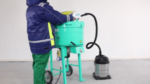 Mix 80 Mieszarka zapraw Imer Mix 80 z podlaczeniem do odkurzacza 300x169 - Mix 80