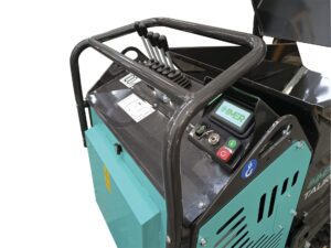 Mini wozidlo elektryczne Imer Taurus 700 sterowanie 300x225 - Taurus 700 elektryczny